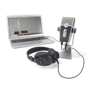 Akg Podcaster Essentials Para Streamers, Vloggers y Jugadores